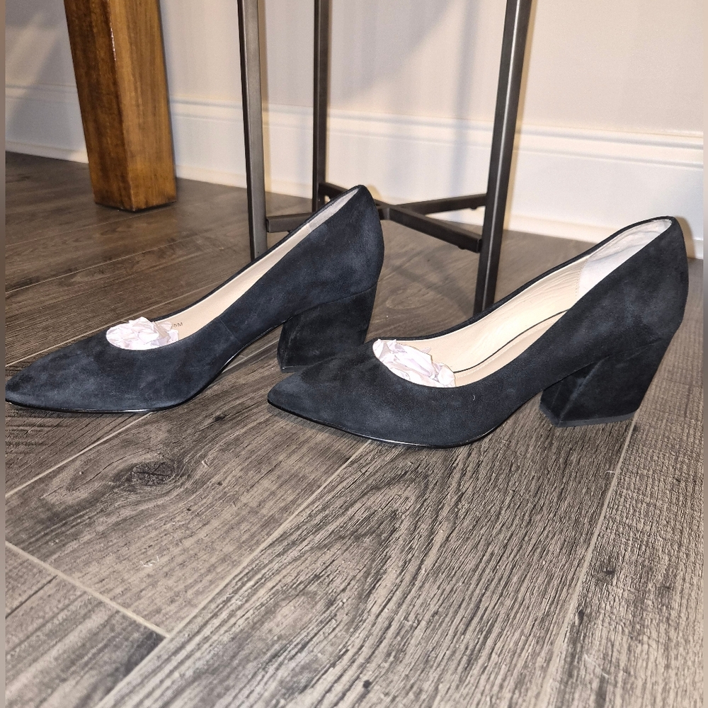 Botkier New York Black Pointed Toe Wedge Heels Pumps Women’s Size 7.5 - Picture 3 of 8